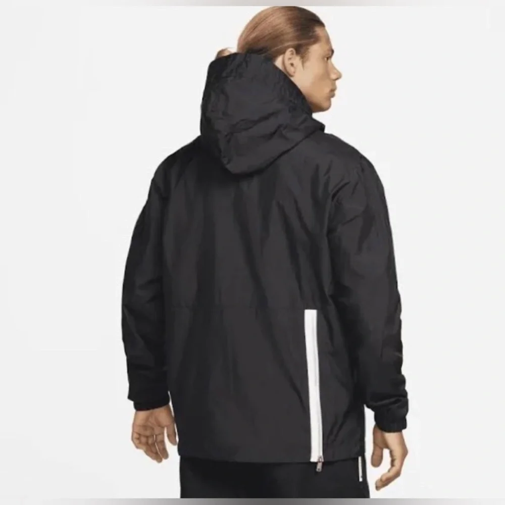 Nike Sportswear Style Essentials 1/2 zip Anorak Windbreaker Jacket DM6701-010